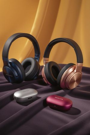 Wireless Headphones and Earbud Reviews UK